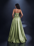 NC4007 by Nicoletta - Pistachio Green